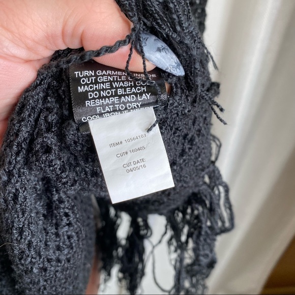 Torrid open stitch fringe crop top - Picture 6 of 10